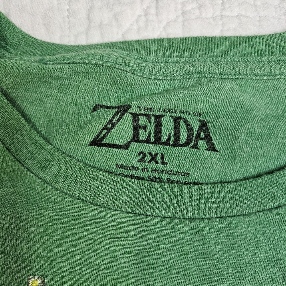 The Legend of Zelda Green Graphic Tee - Zelda - Picture 3 of 5